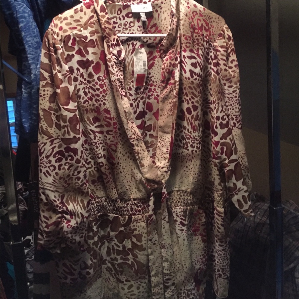 Stretch Divided Multi-Colored Blouse