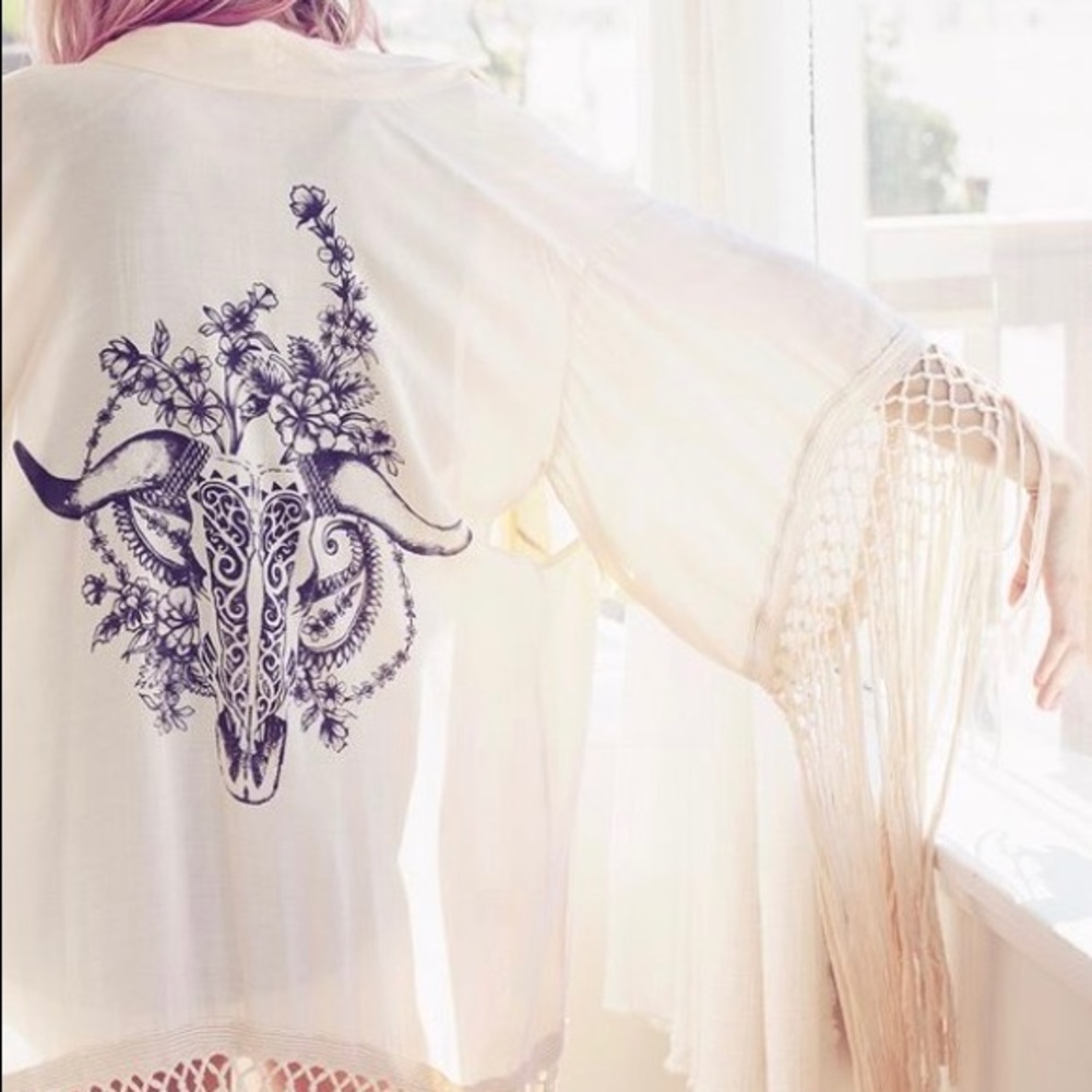 Spell Designs Sold Out Kimono - Picture 3 of 7