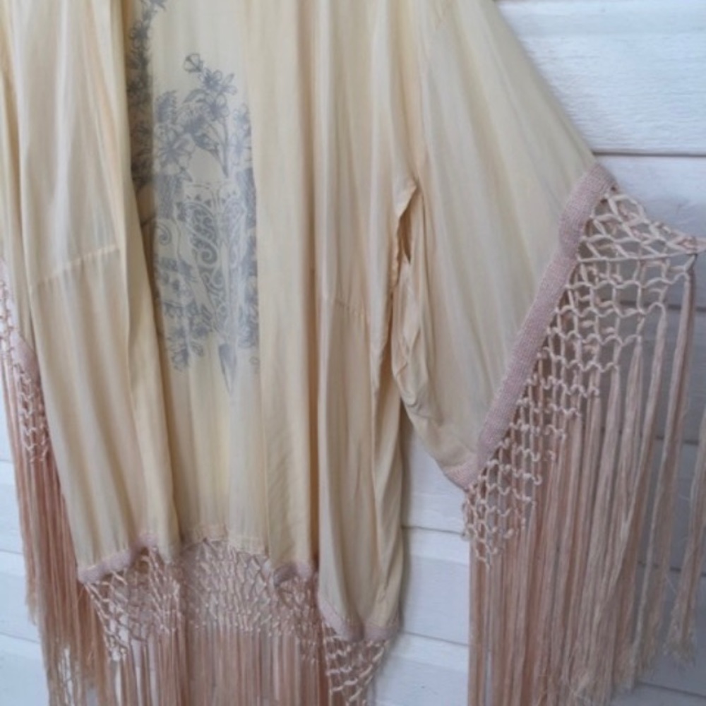 Spell Designs Sold Out Kimono - Picture 6 of 7