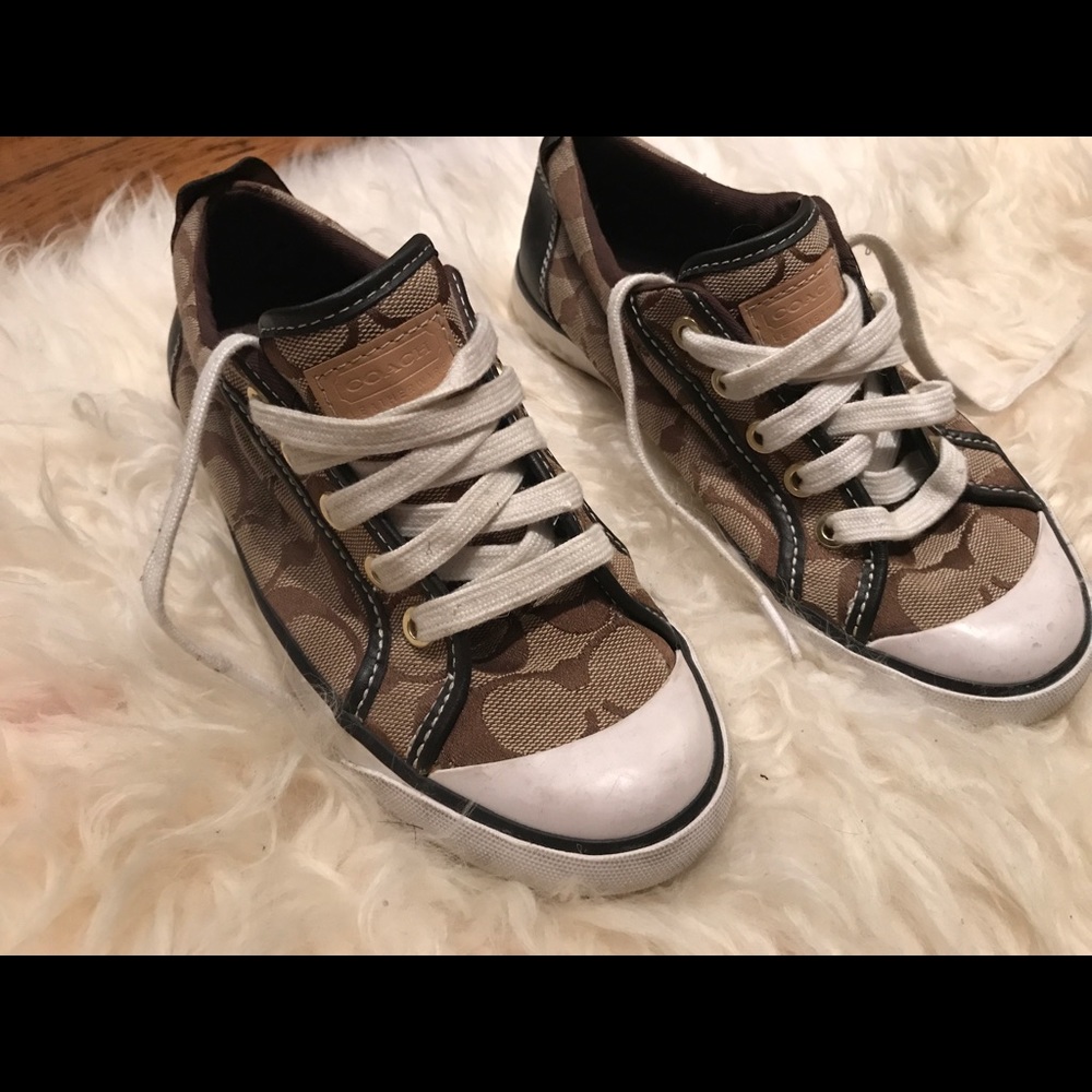 Coach signature canvas sneaker