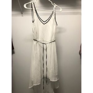 XS white dress