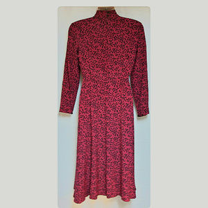 Liz Claiborne Dresses - Classic Liz Claiborne Career Dress Red/Black Sze 4 Liz Claiborne Dresses - Classic Liz Claiborne Career Dress Red/Black Sze 4