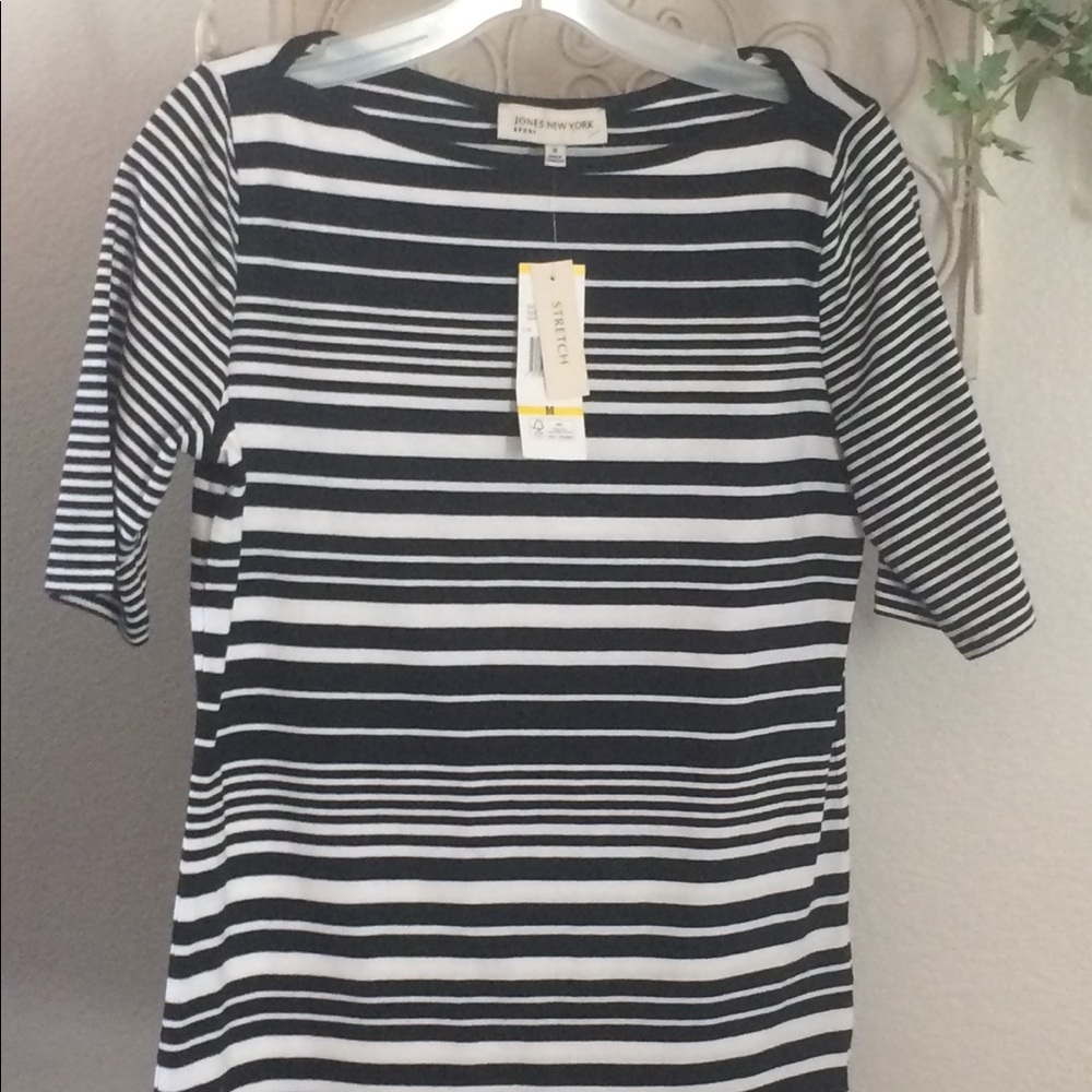 NWT Jones New York  M striped top