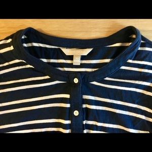 Banana Republic Tops - Banana Republic shirt size xs Banana Republic Tops - Banana Republic shirt size xs