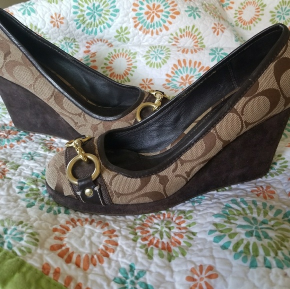 Coach wedges - Picture 1 of 3