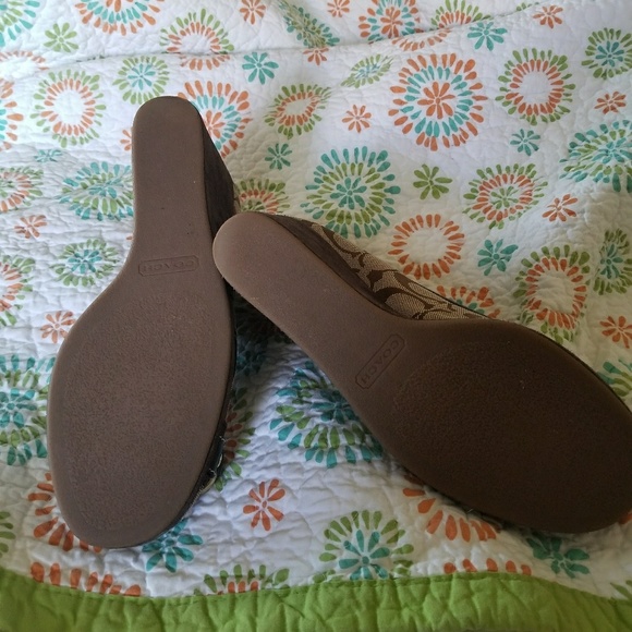 Coach wedges - Picture 3 of 3