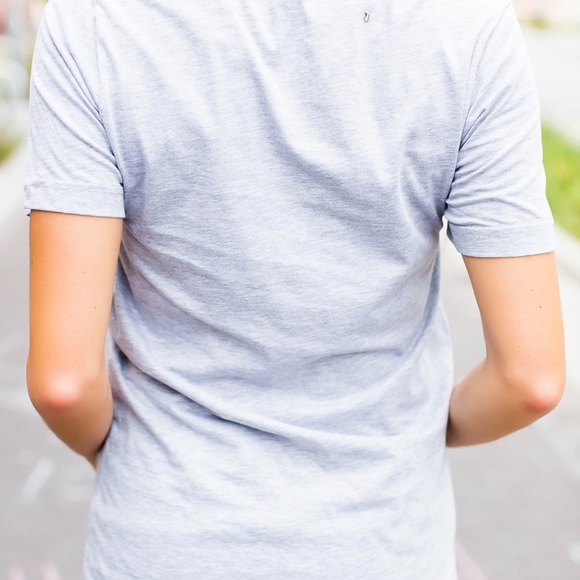 NEW Grey Kinda Classy Kinda Hood Top - Picture 4 of 4