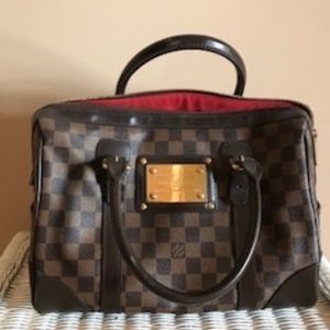 Louis Vuitton purse