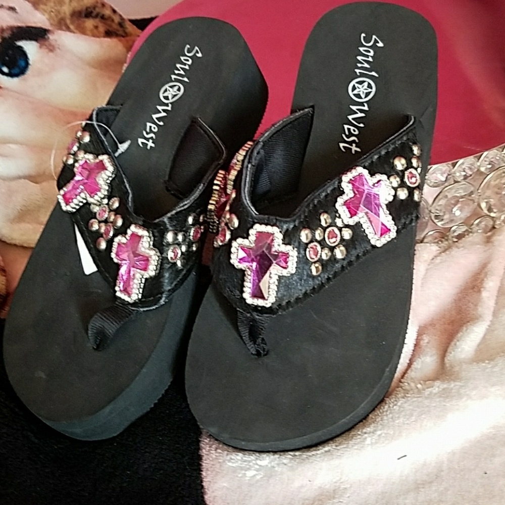 New Wedge Pink Crosses Flip flops