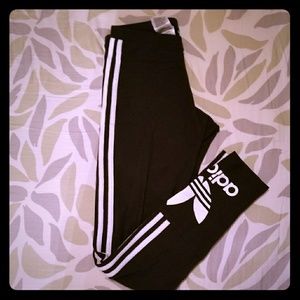 Adidas leggings