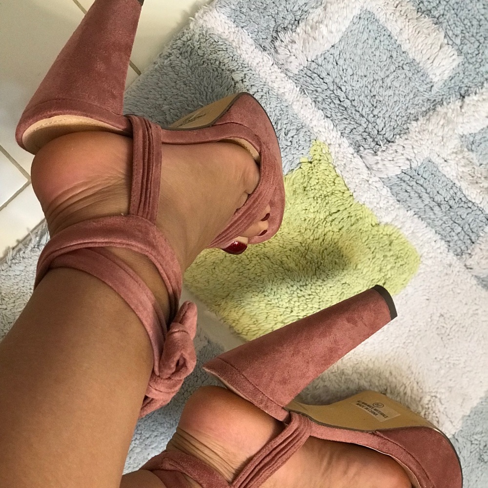 [SOLD]Suede light pink pumps