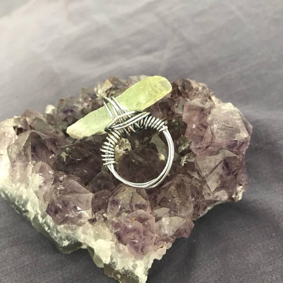 Handmade crystal ring - Picture 3 of 7