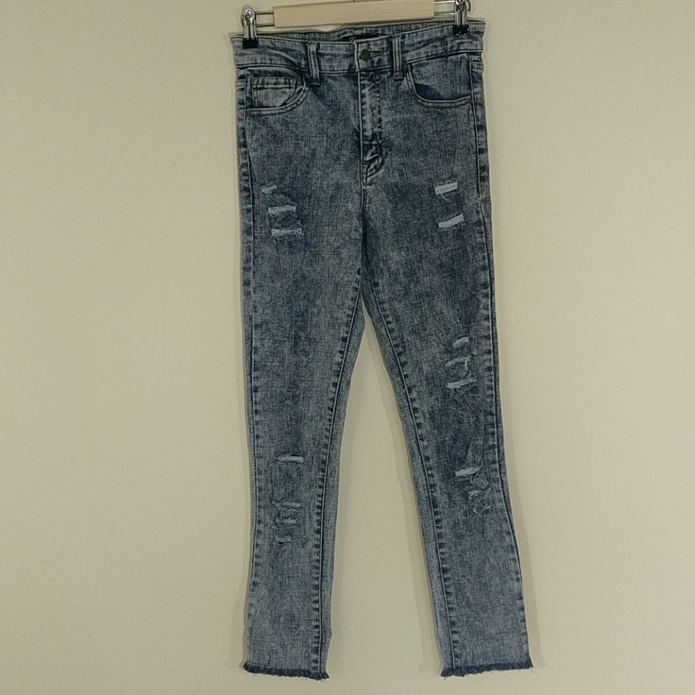 Distressed Frayed High-waisted Skinny Jeans