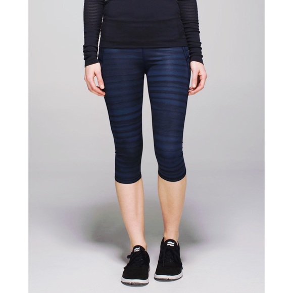 lululemon athletica Pants - Lululemon Athletica Top Speed Crop