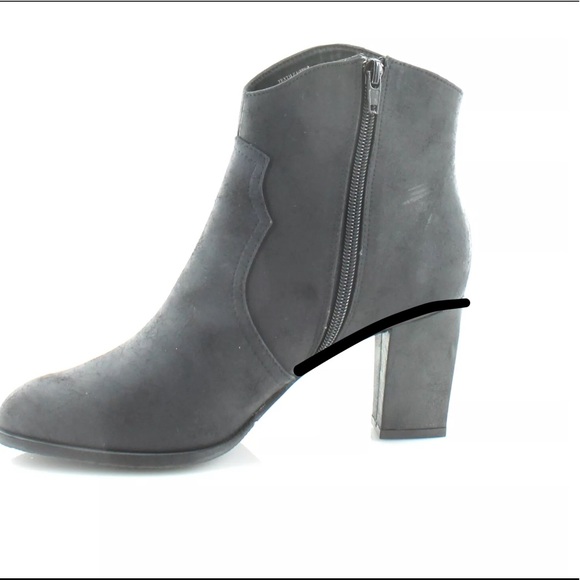 NWT Embellished Gray Bootie - Picture 7 of 8