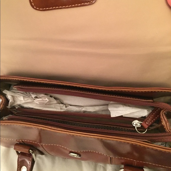 Giani Bernini real leather satchel - Picture 7 of 7