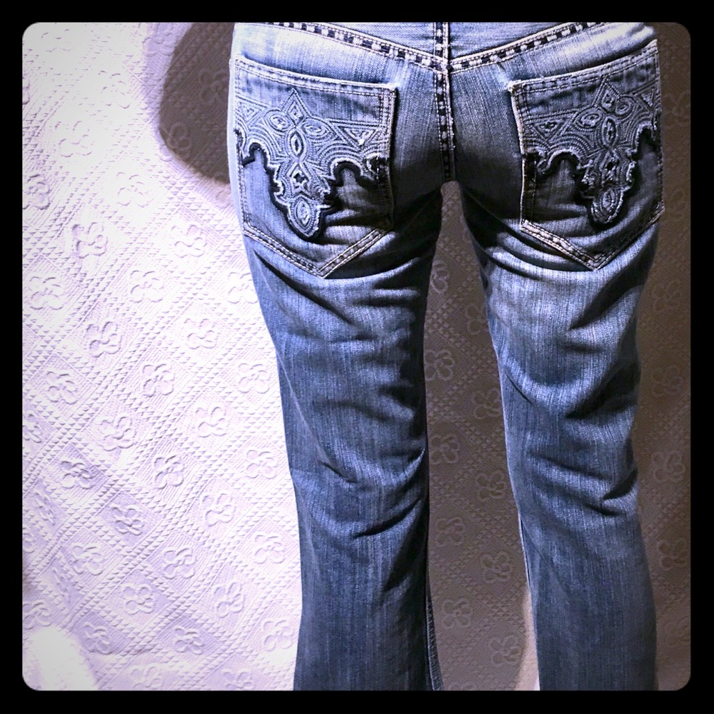 Authentic Antik Denim low rise jeans  -size 27./32