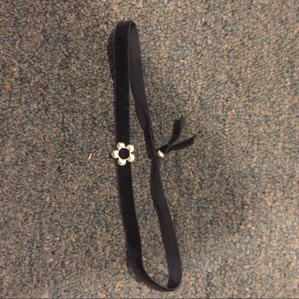 Black Faux-Suede Flower Choker