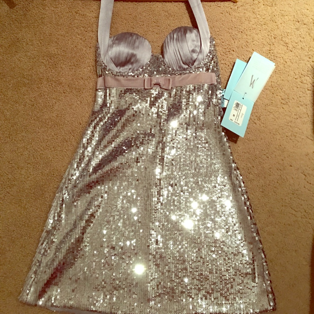 Beautiful sequin Marciano dress NWT never worn