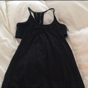 Lululemon black tank with built in bra- size 8