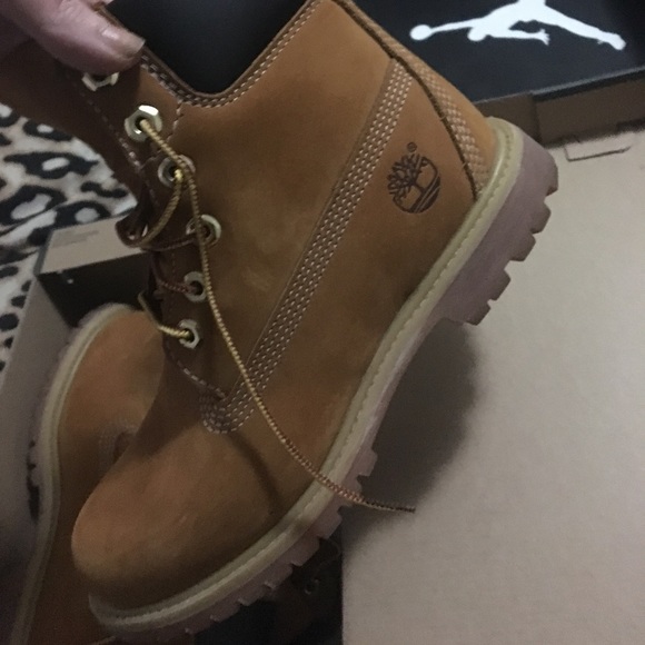 Tims - Picture 4 of 7