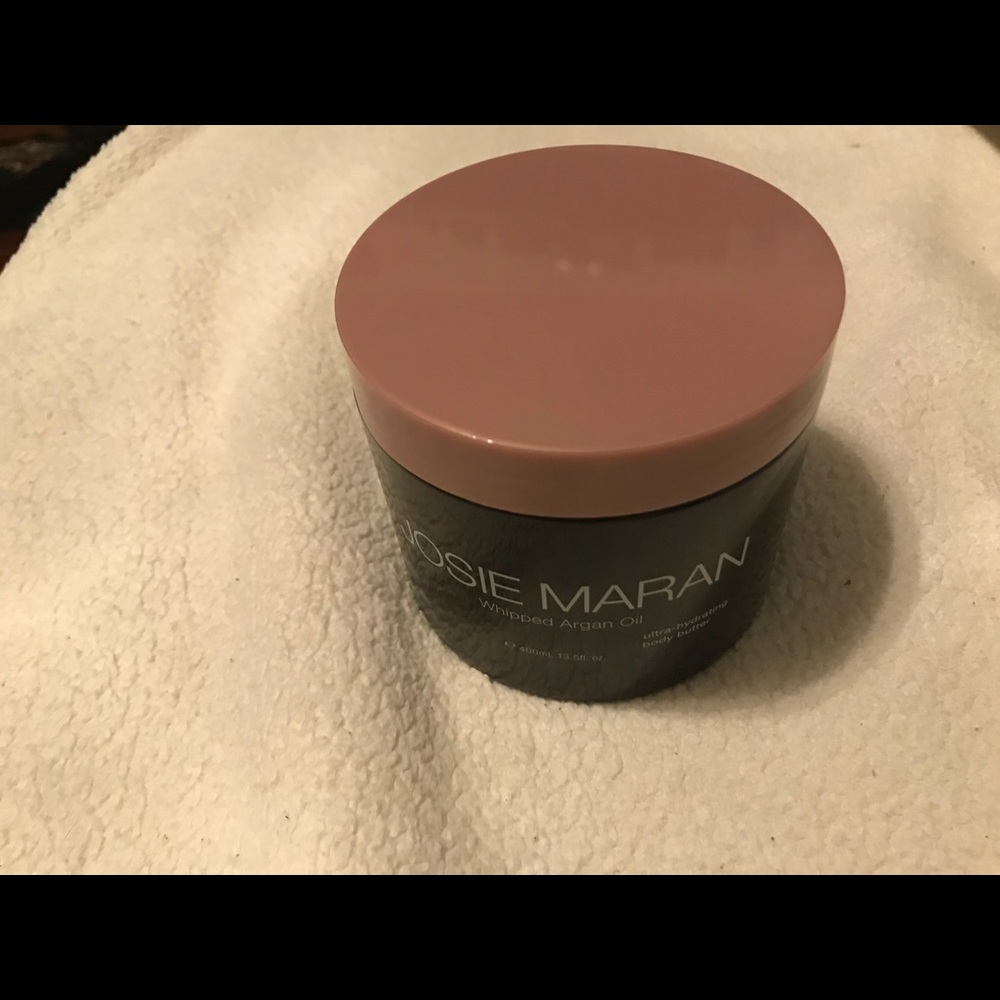 Josie Maran luxury size illuminizing body butter