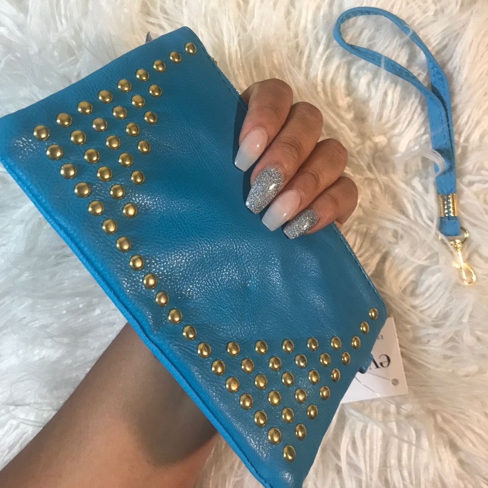 wristlets - Picture 6 of 6