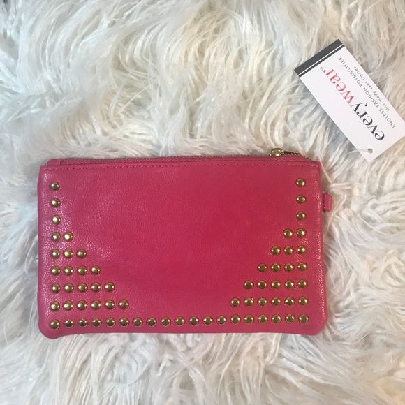 wristlets - Picture 3 of 6