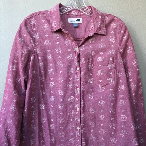 Old Navy Classic Patterned Pink Oxford Shirt - Picture 3 of 5