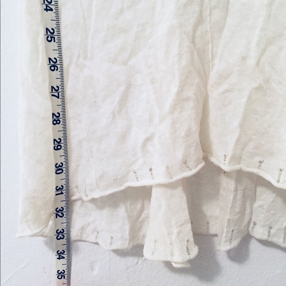 Ivory light weight sweater top. - Picture 3 of 8