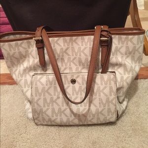 MK Jet Set Tote
