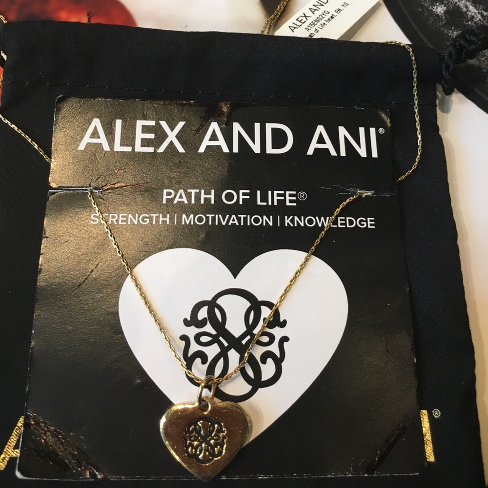 💝Path of Life Heart Necklace in Yellow Gold💖