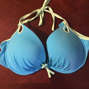 Victoria’s Secret bikini top