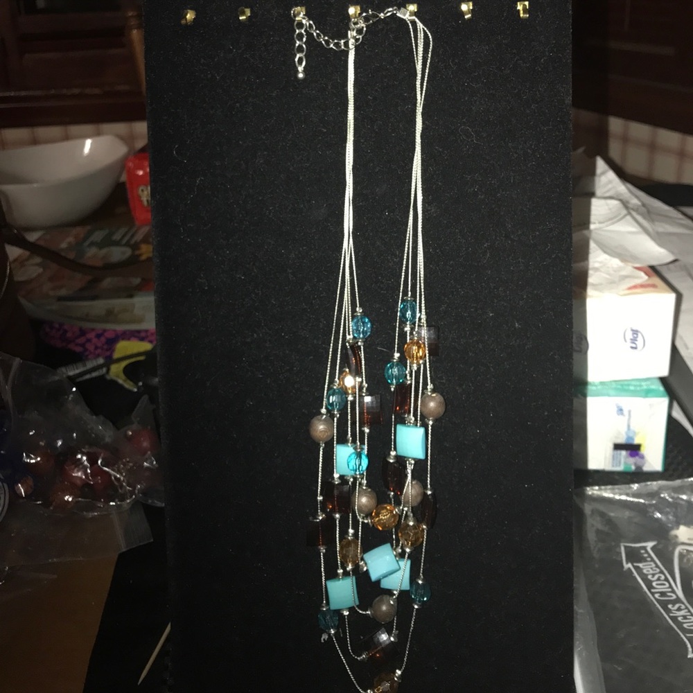 Multi colored necklace