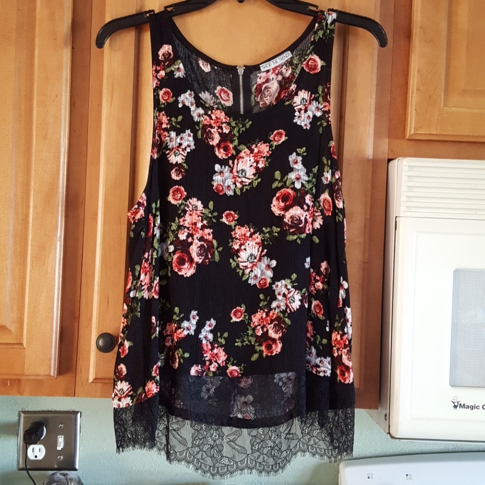Reposh, from boutique, floral tank top.