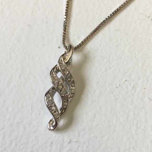 Totally Diamonds Jewelry - NEW Genuine Diamond Silver Twist Necklace