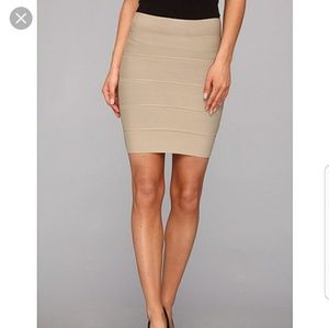 BCBG BANDAGE skirt