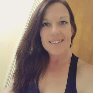 Meet your Posher, Gena