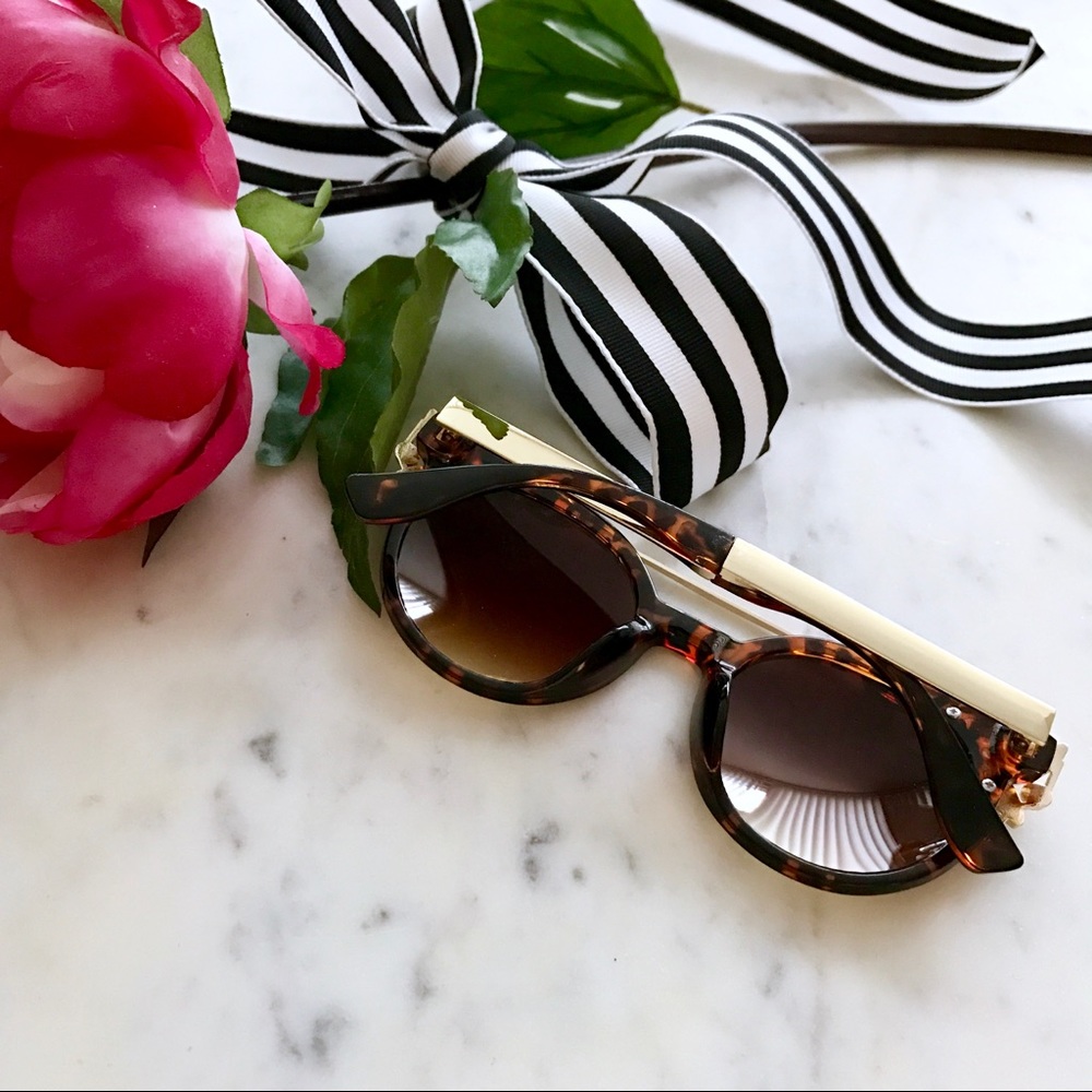 Jeweled Cat Eye Sunglasses - Picture 3 of 6