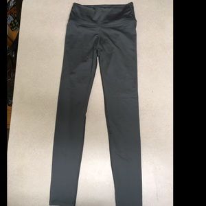 Fabletics grey leggings!