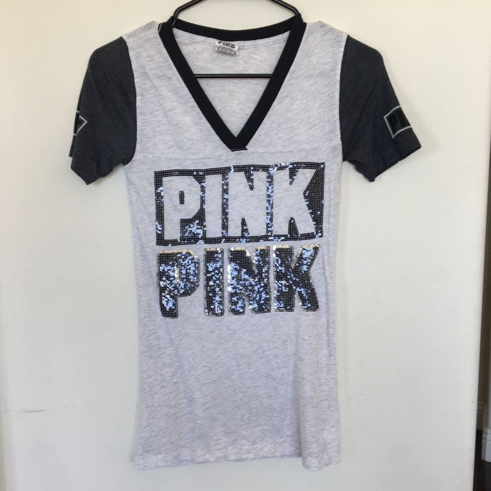 PINK Victoria's Secret T-shirt. Women's size (XS).