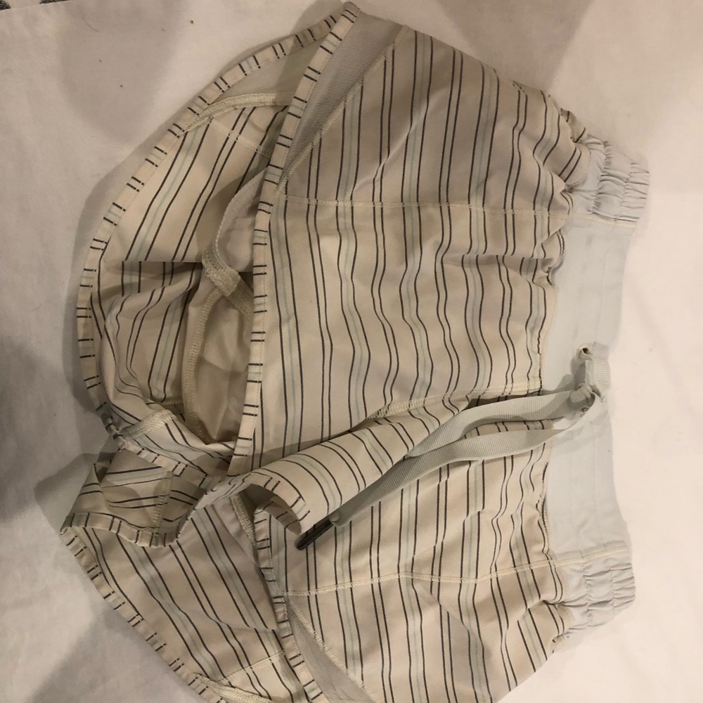 Striped lulu lemon shorts!