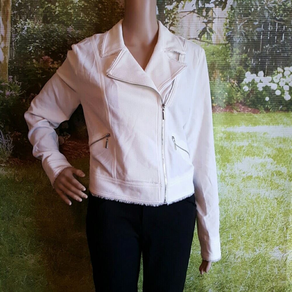 NWT  Snow White Zip Up Jacket