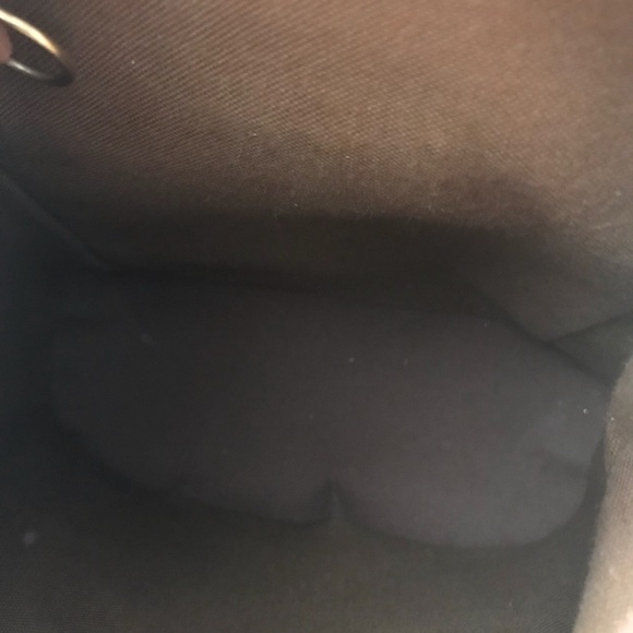 💥SOLD💥 Authentic Louis Vuitton Mini Montsouris - Picture 5 of 7