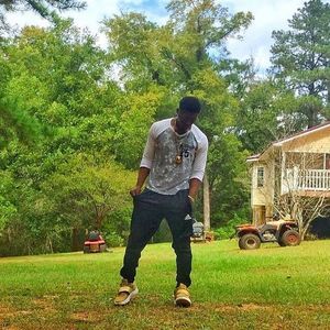 Meet your Posher, Issda