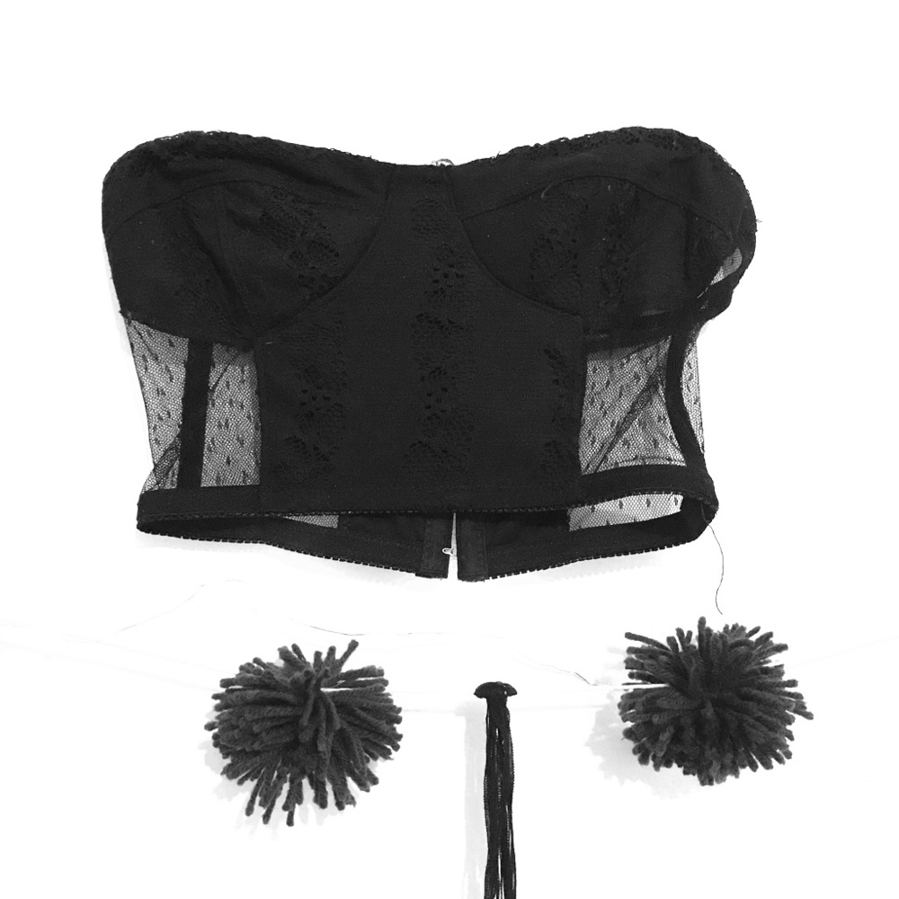 New! SALE✨🦅 black bra corset urban outfitters