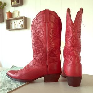 Red women's Ariat boots