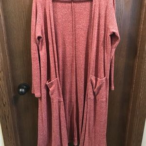 Beautiful EUC Lularoe Sarah