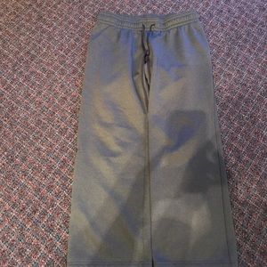 Women’s under armor sweatpants