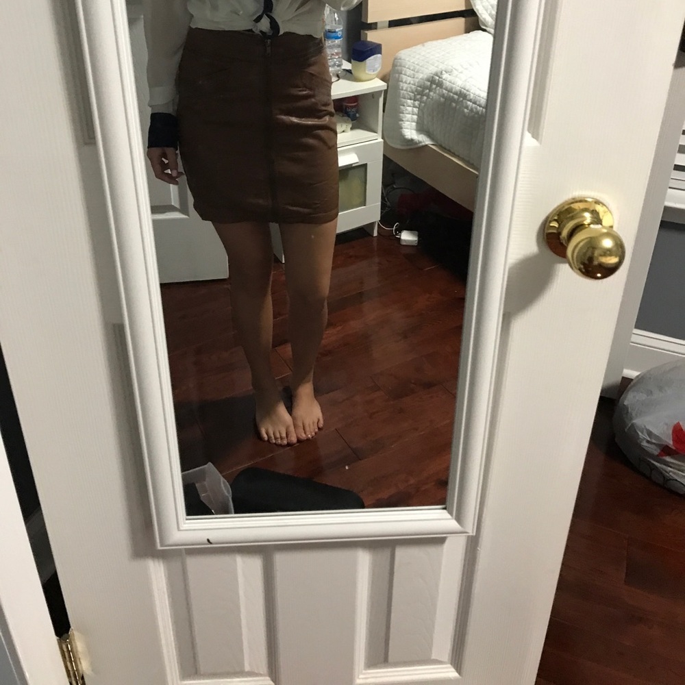 Leather skirt
